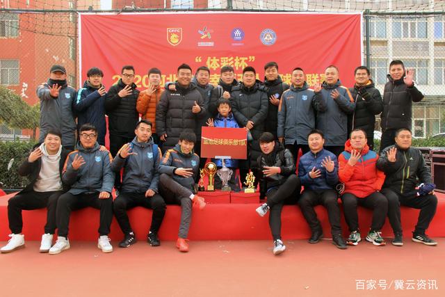 记者：曼城、阿森纳、巴萨关注克鲁皮，伯恩茅斯不愿出售球员